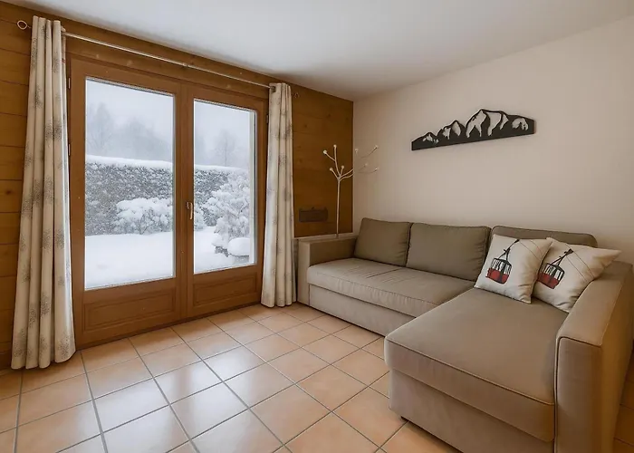 Les Capucins Jardin - Happy Chamonix