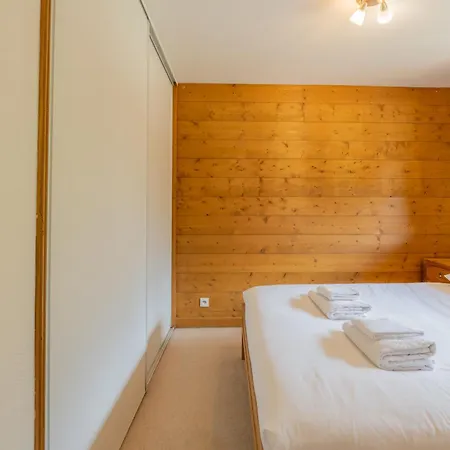 Les Capucins Jardin - Happy