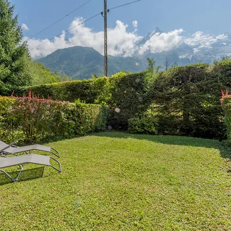 Apt Les Capucins Quiet Chamonix Base W/ Private Garden - Happy Rentals *