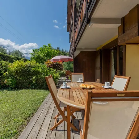 Apt Les Capucins Quiet Chamonix Base W/ Private Garden - Happy Rentals Apartament *